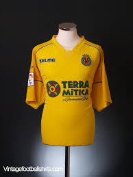 The villarreal 2016/17 home shirt is in the club's distinctive bright yellow with a small amount of dark blue detailing. 2003 04 Villarreal Home Shirt Xl For Sale