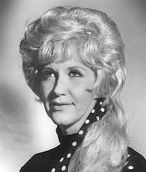 Evelyn A. Simmons 'Sissy' Davis Starcher