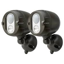 Mr Beams Dark Brown Led Battery Operated Motion Sensing Outdoor Security Spotlight With Netbright Technology 2 Pk At Menards