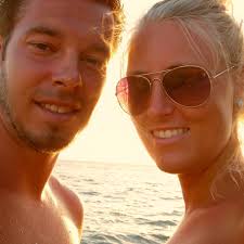 Need 2 new tyres. Unfortunately the same Hankook ventus v12 are out of  stock. Current size is 215/40/17 @ 8J ET35 and that fits fine. Should I buy  2 other brand tyres