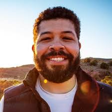 Ethan Deyoung's Instagram, Twitter & Facebook