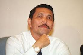 Sekretaris kementerian koordinator bidang kemaritiman dan investasi. Jokowi Panggil Luhut Panjaitan Dan Bos Susi Air Ke Istana
