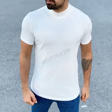 Erkek Yarim Bogaz Beyaz Fitilli T Shirt Modellerini En Ucuz Fiyatlariyla Kapida Odeme Veya Taksit Ile Modayitikla Dan Sati Erkek Tisort Tisort Tisort Modelleri