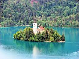 Portal javnih naročil, ki vam omogoča najti javne razpise in naročila iz slovenije in celotne evrope. La Isla De Bled Un Lugar De Cuento De Hadas En Eslovenia Lake Bled Slovenia Lake Bled Bled Slovenia