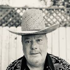 Two pairs of brand new dickies shorts. I didn't try them