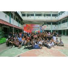 Bersama ini kami memberikan informasi bahwa hotel luminor jemursari surabaya, menerima ojt siswa/i untuk. Profil Sma Giki 1 Surabaya