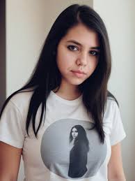 Chat with Friné Vega Amezquita - Enjoy Free AI Character Roleplay | FlowGPT  | Friné Vega Amezquita RP