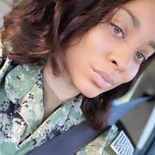 Isabella Arias Email & Phone Number