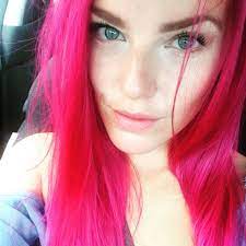 Manic Panic Hot Hot Pink On Unbleached Blonde Hair Came Out Perfect Left In For 3 Hours Instead Of 1 And Used Hot Pink Hair Pastel Rainbow Hair Punk Hair