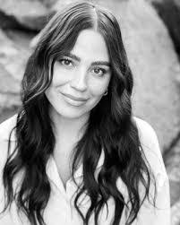 Maryann Delaney's Instagram, Twitter & Facebook