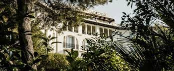 Check spelling or type a new query. Famous Hotels Of Europe Four Seasons Hotels And Resorts