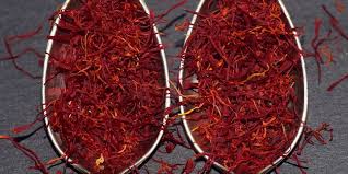 6 Manfaat Saffron Rempah Paling Mahal Di Dunia Halaman All Kompas Com