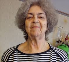 Lila Bond's Instagram, Twitter & Facebook