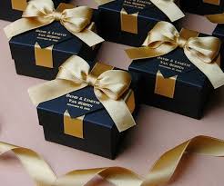 25 Black Gold Wedding Favor Gift Box With Satin Ribbon Bow Etsy Wedding Favor Gift Boxes Wedding Gift Favors Wedding Favors