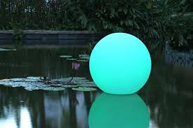 They can be set to 7 different colors or can change from color to color. 50 Gorgeous Garden Lighting Ideas Loveproperty Com