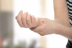 Selanjutnya adalah tunnel syndrome carpal, yang disebabkan oleh gangguan pada saraf median. Kenapa Gatal Tangan Kanan Tanda Dan Sebab