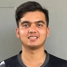 Aman Desai's Instagram, Twitter & Facebook