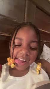 Lakeshia Lyons's Instagram, Twitter & Facebook