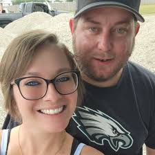 Look at the history in this 1983 photo looking north. Sam's, Holiday,  Payless, and Phillips 66. Every one of them gone now.