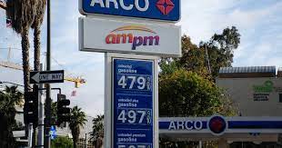 Rising gas prices put financial strain on USC students with cars –  Annenberg Media