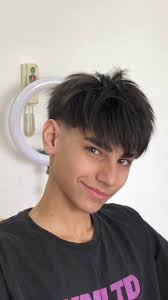 Secretos de Edna Moda: ¡Descubre mi nombre!