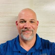 Amanda Kobel's Instagram, Twitter & Facebook