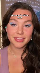 Jillian Self's Instagram, Twitter & Facebook