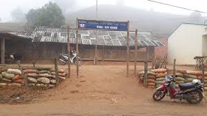 Lũ lụt miền trung năm 2020 (hay còn được gọi là lũ chồng lũ, lũ lịch sử) là một đợt bão, lũ lụt khắp miền trung việt nam, bắt đầu từ đêm ngày 06, rạng sáng ngày 07 tháng 10 năm 2020 đến đầu tháng 12 năm 2020, tập trung chủ yếu ở các tỉnh nghệ an, hà tĩnh, quảng bình, quảng trị, thừa thiên huế của bắc. Bao Sá»' 3 TrÆ°á»Ÿng Báº£n á»Ÿ Thanh Hoa Bá»‹ Cháº¿t Do Sáº¡t Lá»Ÿ Ä'áº¥t Vietnamnet