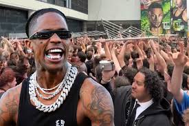 American rapper's Melbourne concert turns ugly