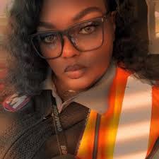 Cassandra Wiggins's Instagram, Twitter & Facebook