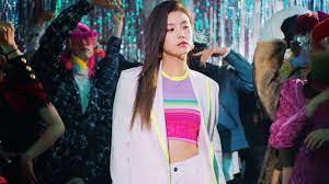 Itzy wannabe yeji wallpaper 4k for desktop, iphone, pc, laptop, computer, android phone desktop and mobile phone wallpaper 4k itzy wannabe yeji with search keywords itzy, 있지. The Crop Top Worn By Yeji Wannabe Of Hwang Ye Ji In The Video Wannabe From Itzy Spotern