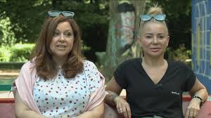 Mănuilă cristian constantin püspök, egyházi név: Erdelyi Monika Es Judy Kozel Husz Eves Baratsagukrol Vallottak