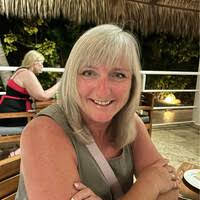 10+ "Ashton-brown" profiles