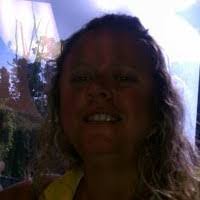 Stephanie Reams's Instagram, Twitter & Facebook