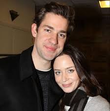She was born in london but became a naturalized american citizen in 2015. Who Is John Krasinski S Wife Emily Blunt More About John Krasinski S Marriage And Kids
