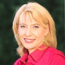 Ronda Sloan's Instagram, Twitter & Facebook