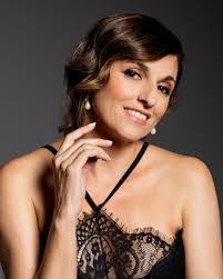 Ana Arroyo's Instagram, Twitter & Facebook