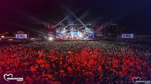 Leur album la cour des. Le Hip Hop Prend Ses Quartiers A Mawazine Avec Bigflo Oli Dadju Orelsan Et Future Le Reporter Ma