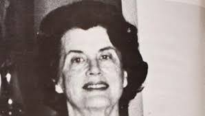 Leila Stone's Instagram, Twitter & Facebook