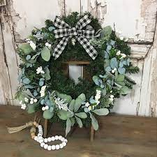 Gorgeous Christmas Wreath With Sparkly Lambs Ear And Seeded Eucalyptus On A Pine Base Lovely Frosted Sprigs Christmas Wreaths Xmas Wreaths Gorgeous Christmas