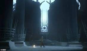 Game Of Thrones Fan Theory Says Night King Won T Be At Winterfell Night King Game Of Thrones Fans Game Of Thrones Series