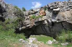 Sari la navigare sari la căutare. Targu Jiu Si Imprejurimi Another Milestone