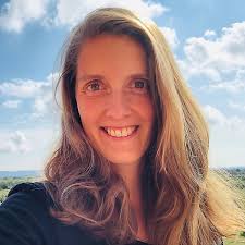 Top 20 Raw Food Influencers in 2025