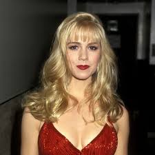 We have a total hairstyle crush on jennie garth's chic 'do. Jennie Garth News Tips Guides Glamour