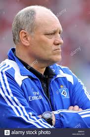 Martin jol poised for crunch talks but fulham say he'll stay. Martin Jol Trainer Hsv Hamburger Sv Stockfotografie Alamy