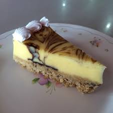 De origen chino, se hizo muy popular durante el siglo xviii en españa e hispanoamérica como complemento del vestuario femenino. Review Of La Manila Cafe Petaling Jaya Foodadvisor
