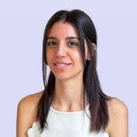 4900+ perfiles de «Valéria