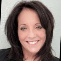 Robin Cusack's Instagram, Twitter & Facebook