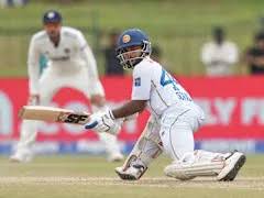 Dinusha’s 55 not out lifts Sri Lanka to a 116-run lead at lunch on Day 5 of 2nd cricket test