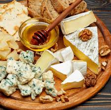 Sublimez Vos Fromages Avec Nos Miels Grecs D Exception Epicerie Epiceriefine Produitsgrecs Apero Aperitif Fromage Mi Food Cheese Cheese Board